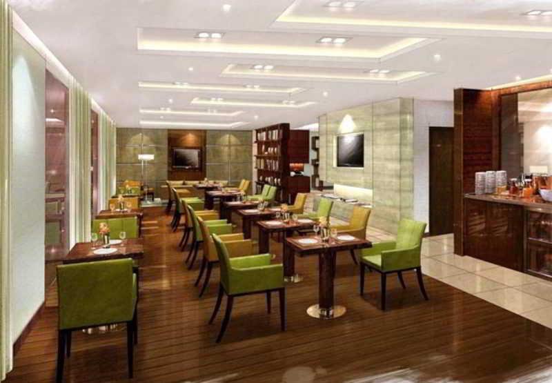 Отель Courtyard By Marriott Kochi Airport Недумбассери Ресторан фото The Club Lounge at KLIA